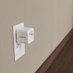 tesla-smart-plug-SP300-l